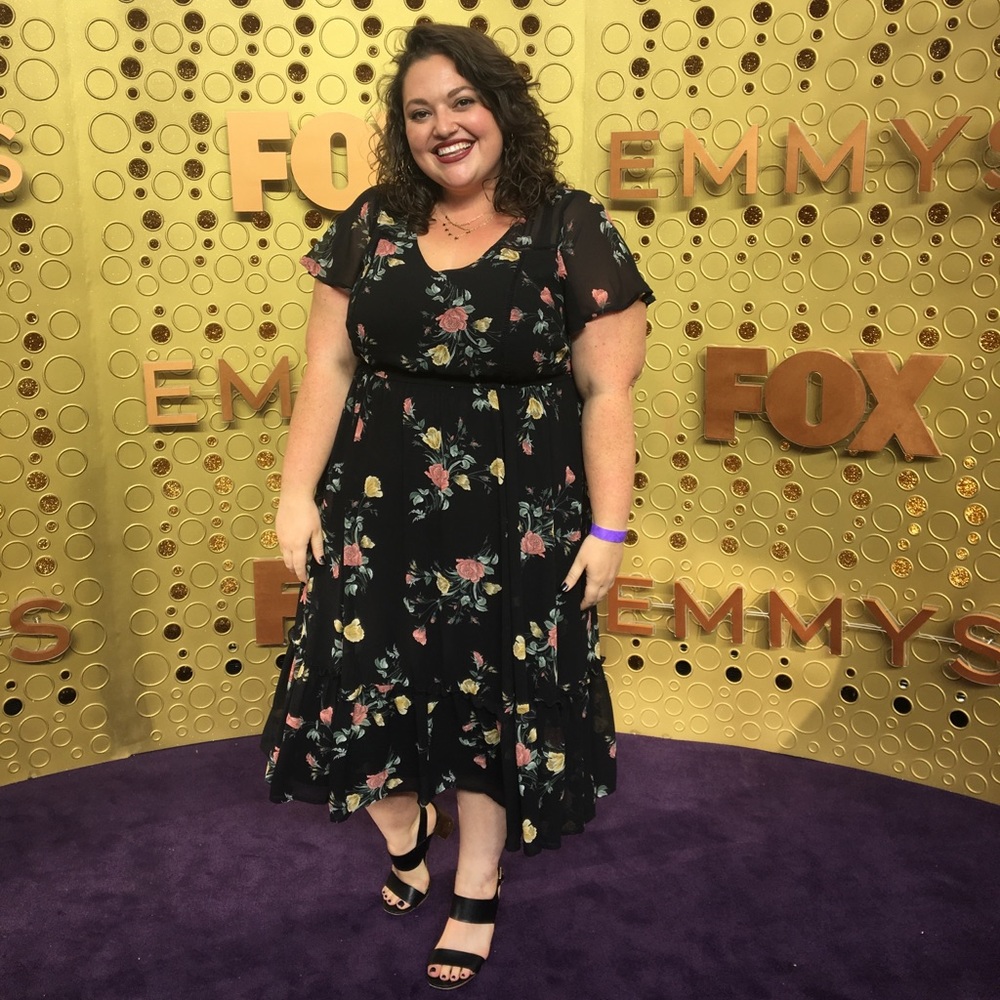 I’m back on Poshmark!! ✨ Closet Clearout!!